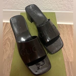 Black Gucci Jelly Sandals